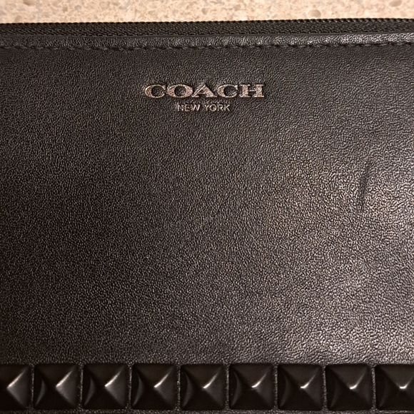 Coach Legacy Wristlet - Picture 7 of 7